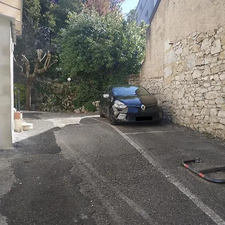 Διαμέρισμα Joli Calme Parking Proche Thermes Et Centre *