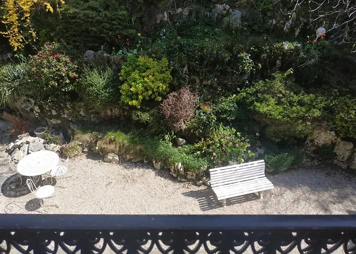 Lejlighed Joli Calme Parking Proche Thermes Et Centre